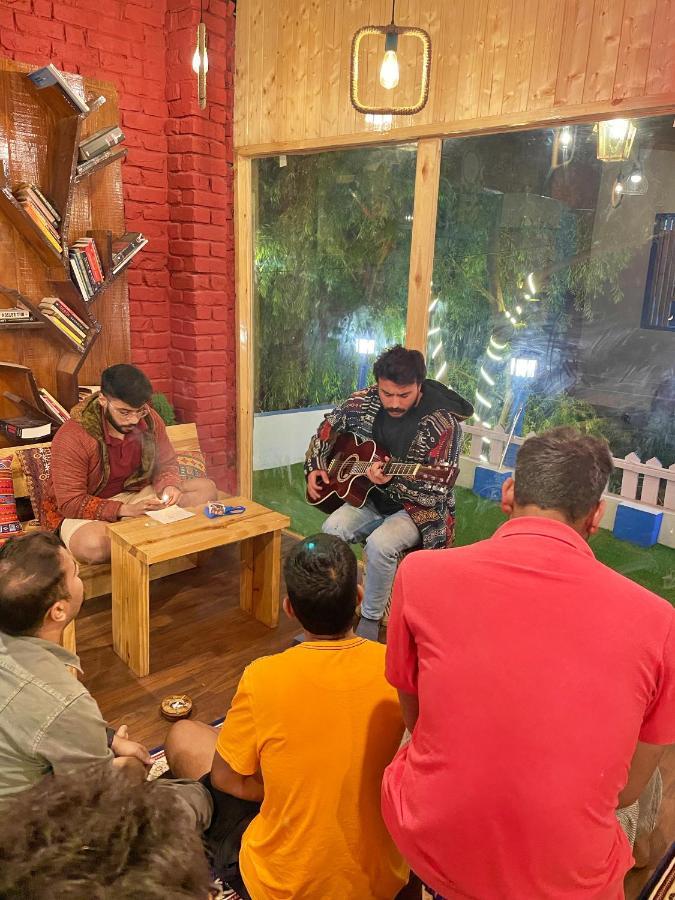 Ats -Manali Hostel Eksteriør bilde