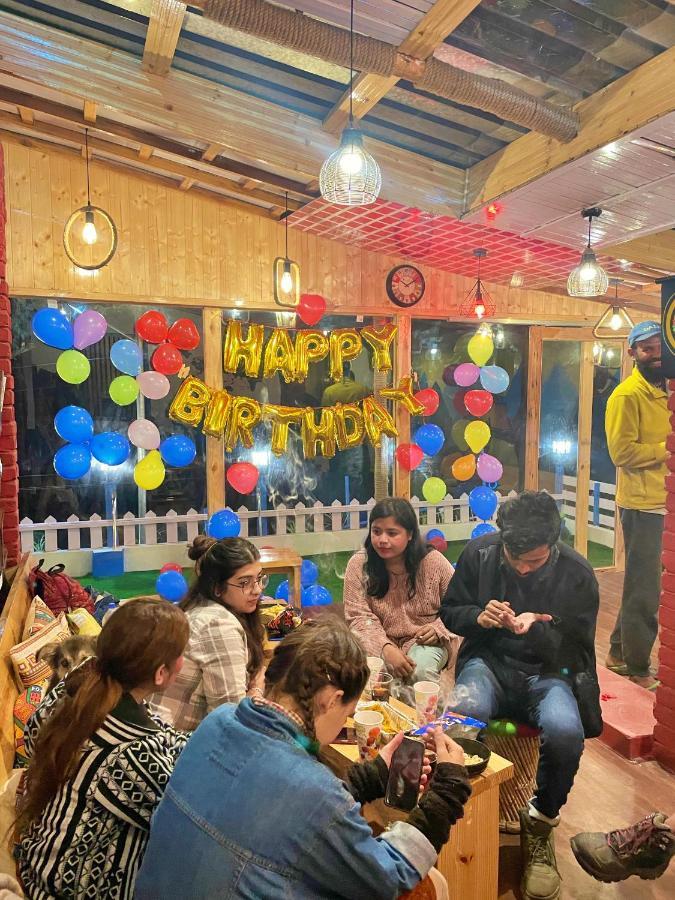 Ats -Manali Hostel Eksteriør bilde