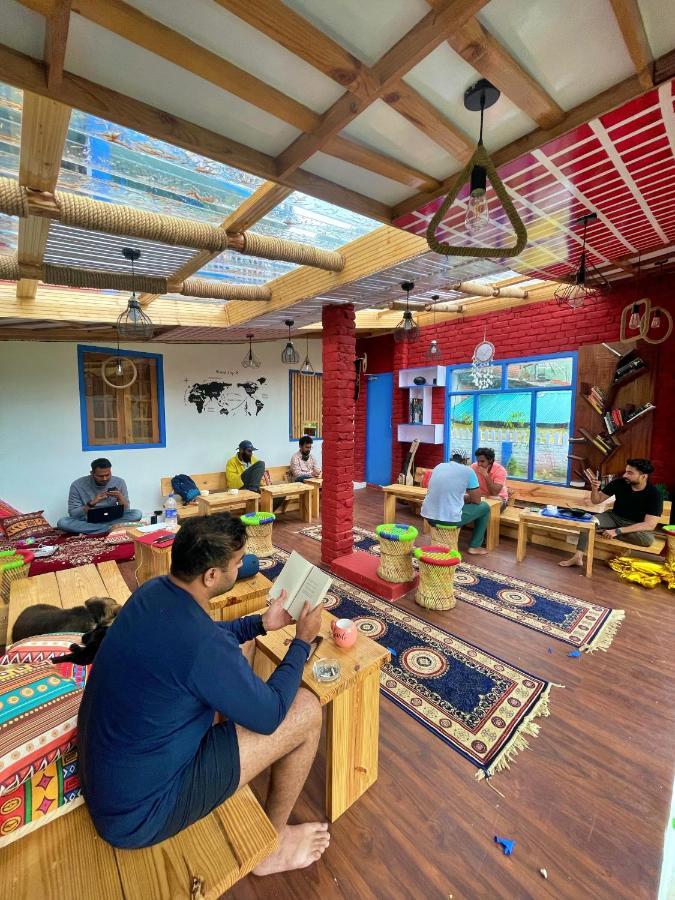 Ats -Manali Hostel Eksteriør bilde