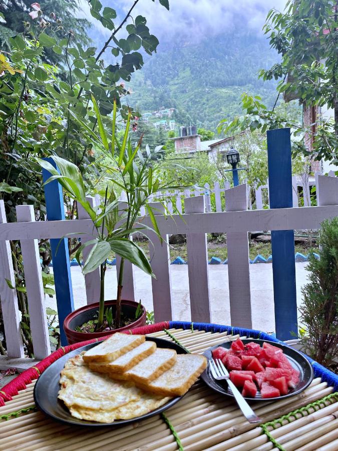 Ats -Manali Hostel Eksteriør bilde