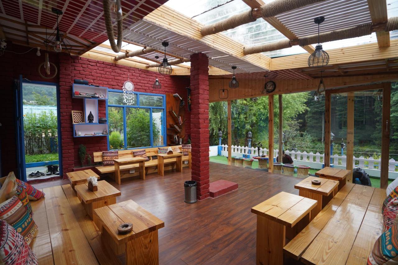 Ats -Manali Hostel Eksteriør bilde