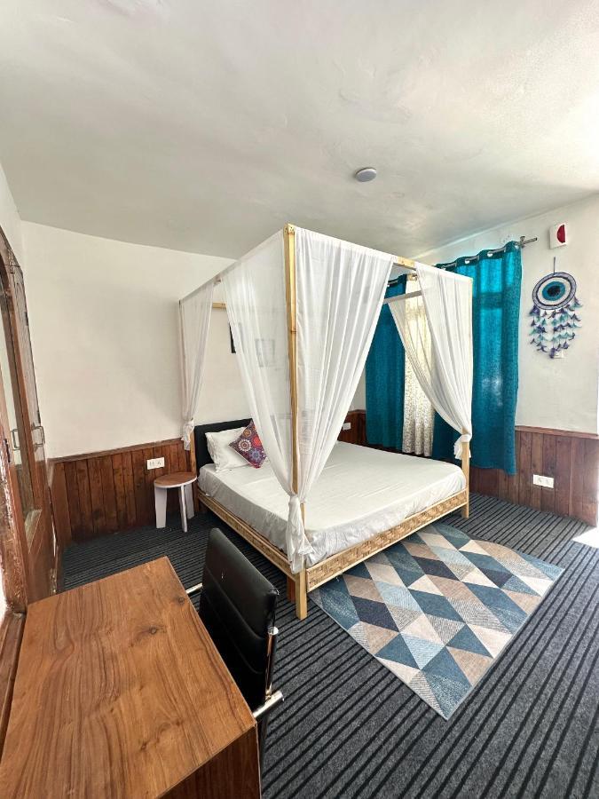 Ats -Manali Hostel Eksteriør bilde